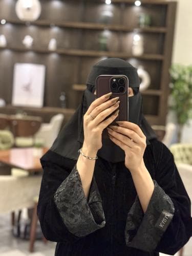 Lamees Lace Velvet Winter Abaya